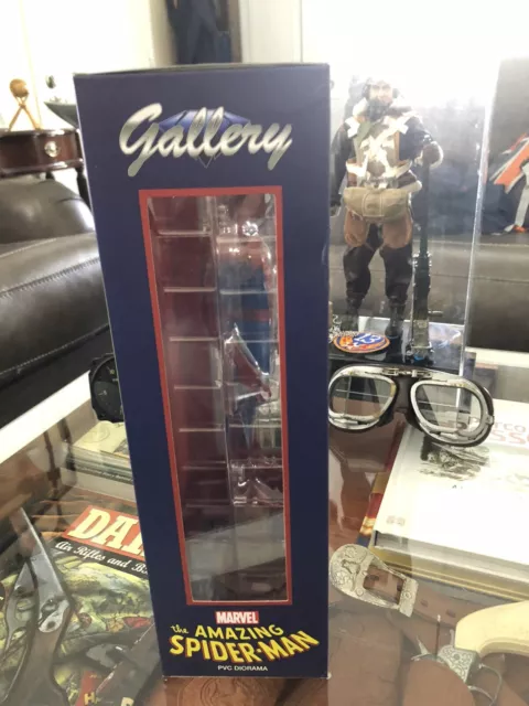 THE AMAZING SPIDER-MAN PVC Diorama MARVEL GALLERY