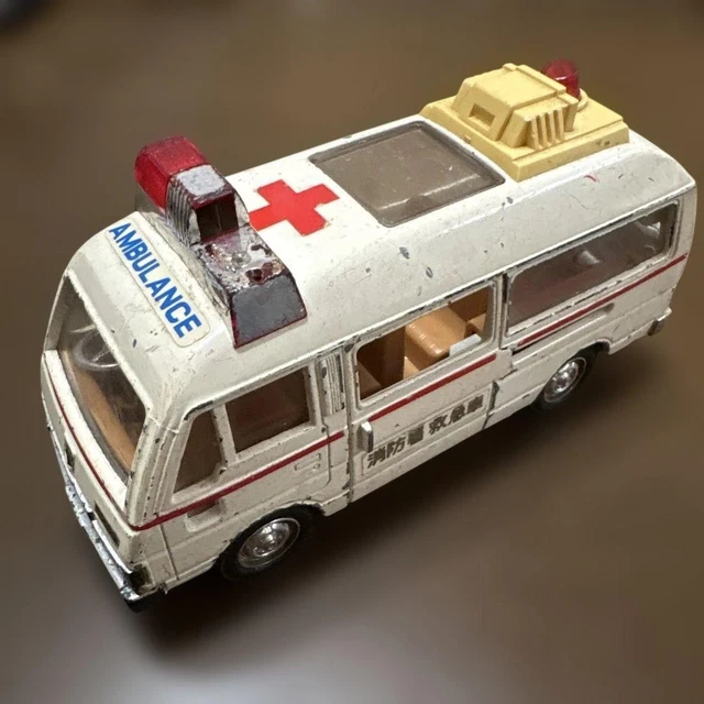Camion Citerne Mitsubishi Fuso Shell – Yonezawa Toys – Échelle 1/56 – Vintage Japon
