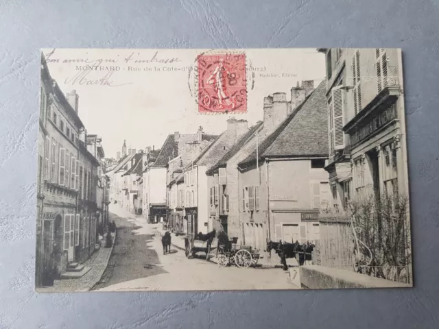 CPA / Carte postale ancienne MONTBARD Rue de la Côte-d'Or Côté du Faubourg (21)