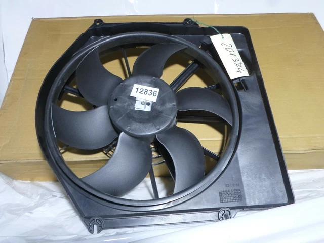 Les Connexions électriques Du Ventilateur De Refroidissement