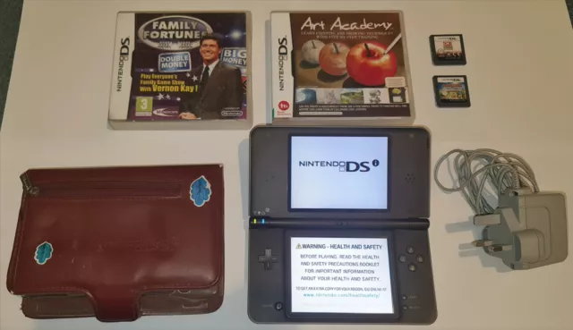 Nintendo dsi xl console bundle - video gaming - by owner