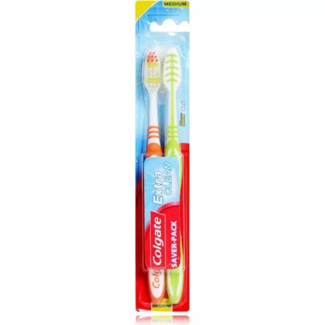 COLGATE Extra Clean Toothbrush Bristles Medium Pack 2 Pieces