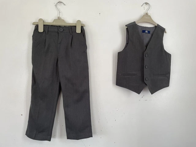 Boys Suit trousers & waistcoat grey Duck & Dodge age 4yrs 4-5 yrs