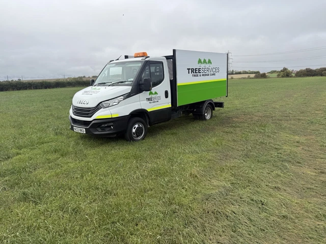 2023-23 IVECO DAILY 35-140 Arb Tipper Only 44k No Vat Low Mileage 2.3 £ ...