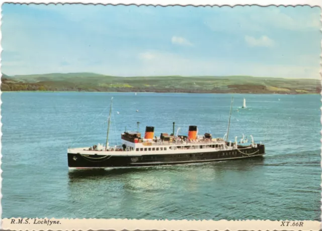 MacBraynes Clyde Steamer RMS Lochfyne at Dunoon Valentines postcard