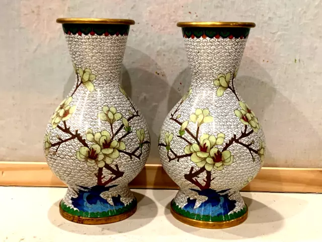 ANTIQUE PAIR OF CHINESE H/PAINTED ENAMEL CLOISONNE HUGE 10.25"H VASES w/FLOWERS