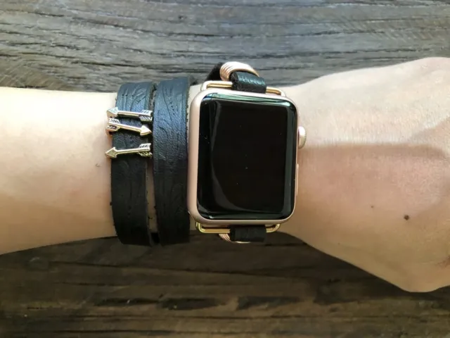 Laurel’s Loop Leather Apple Watch Strap 38mm Black Leather Rose Gold