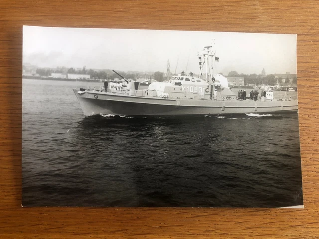 VINTAGE PHOTOGRAPH GERMAN Minesweeper M1053 Orion German Kriegsschiff £