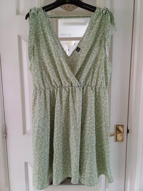 Pretty Green White Heart Print Sun 👗 Dress Beach Pool 4XL Curve 22 24 ?