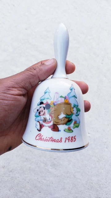 Disney Collector Christmas 1985 Bell "Santa's Helpers #5552 out of 25,000