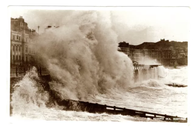 SUSSEX - RECORD ROUGH SEA, HASTINGS 1933 Real Photo Postcard