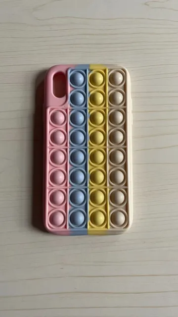 Apple iPhone XR Cover Case / Pop-it Style