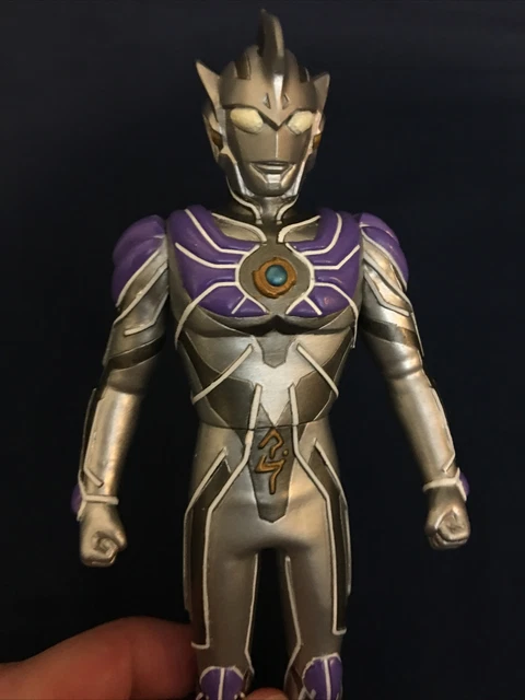 Ultraman Legend Ultra Hero  Bandai Figure 2003 Cosmos vs Justice. Mint Sofubi