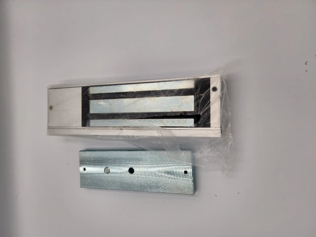 Cerradura eléctrica magnética de puerta 500 kg / 1100 libras sujeción de fuerza para control de acceso