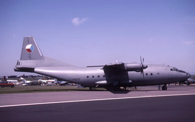 Kodachrome Slide 2105 Antonov AN-26 Czechoslovakian Air Force Boscombe Down 1992