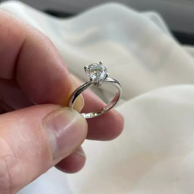 1 Quilate Moissanita Anillo Boda Compromiso 925 de Ley Plata- Regalo en Caja