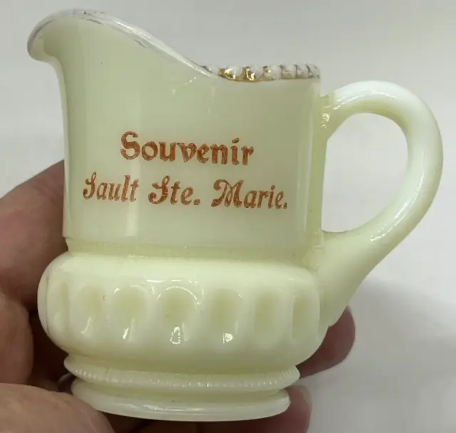 Heisey Sault Ste Marie Custard Glass Punty Band Creamer Souvenir  Antique