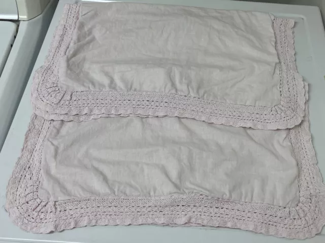 2 Simply Shabby Chic Rachel Ashwell Pink Crochet Trim Pillowcase Shams Standard