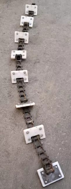#240H Clean Grain Elevator Chain 122" Long 3" Pitch 2" Iw 3" Ow 8 Paddles