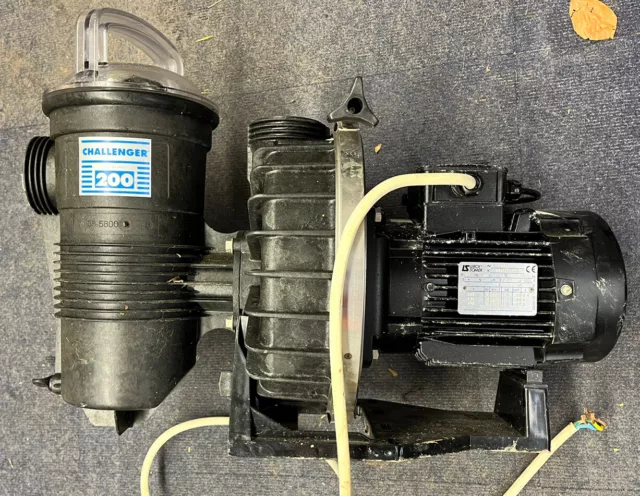 Pentair Swimming Pool Pump 1.5kW Challenger 200