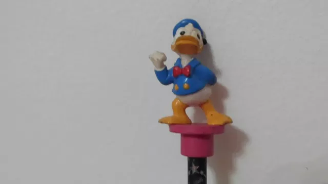 Walt Disney Donald Duck Mini Figur Bully auf Original Bullyland Bleistift