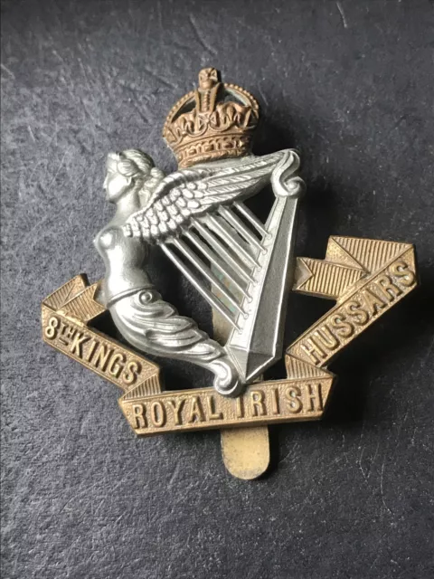 8th Kings Royal Irish Hussars Original British Army Cap Badge WW2 2