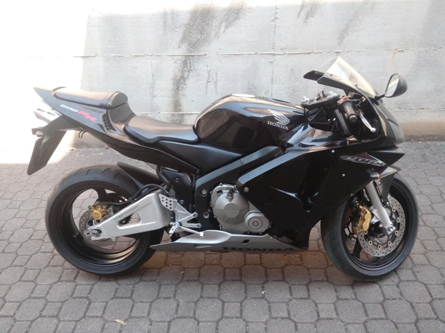 Moto Honda  Cbr 600 Rr  Pc37 2004