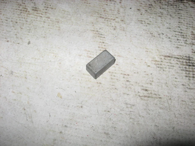 RC Associated B4 T4 SC10 Series Chassis Weight Pot Metal Factory (1) 7488 Used