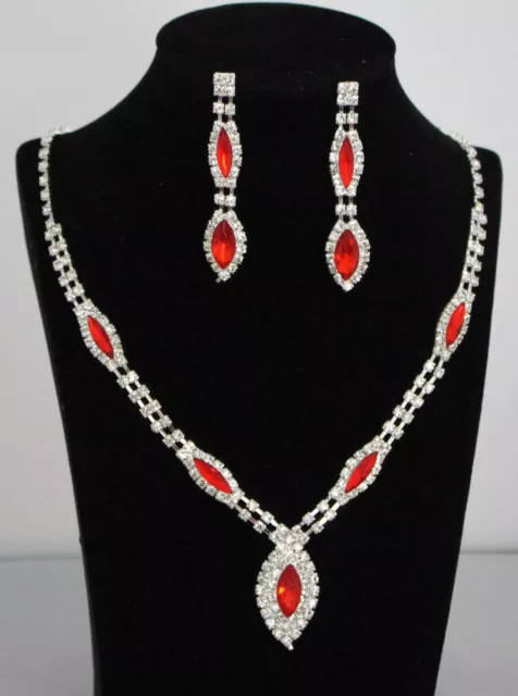 2tlg. Strass-Schmuckset Damen Ohrringe, Kette Collier Strass rot Silber NEU