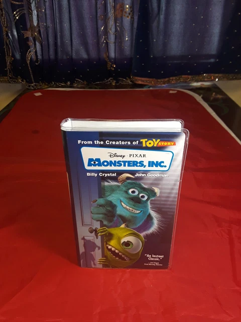 DISNEY - PIXAR Monsters, Inc. 2002 [VHS] A bugs life rugrats Menge 3 ...