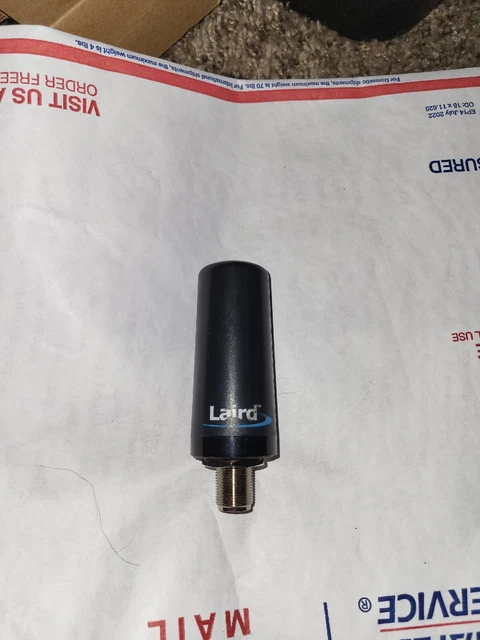 Laird TRA6927M3PB-001 Omni Antenna Phantom Cellular 698-960 and Cable