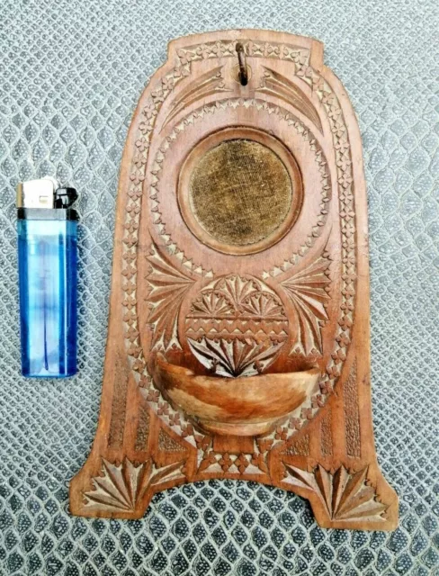 ancien porte montre à gousset en bois sculpté 19 ème