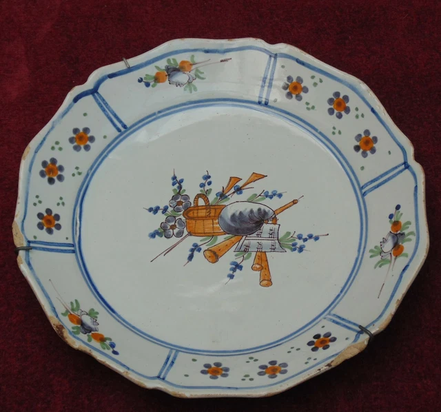 Assiette Ancienne Faïence De Nevers – Décor Révolutionnaire XVIIIe Siècle
