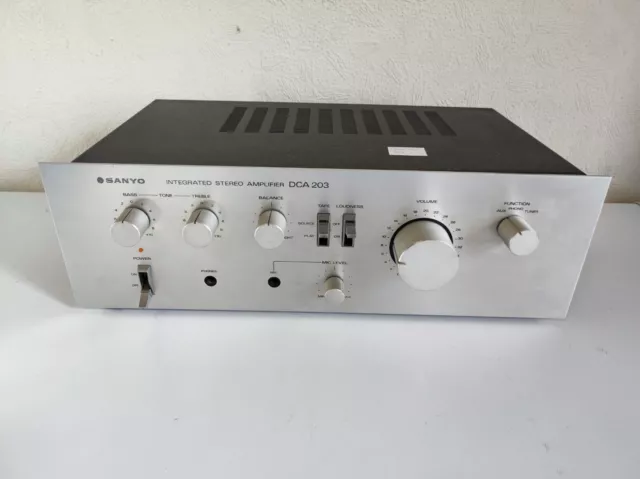 Amplificateur vintage SANYO DCA-203 avec défaut phono