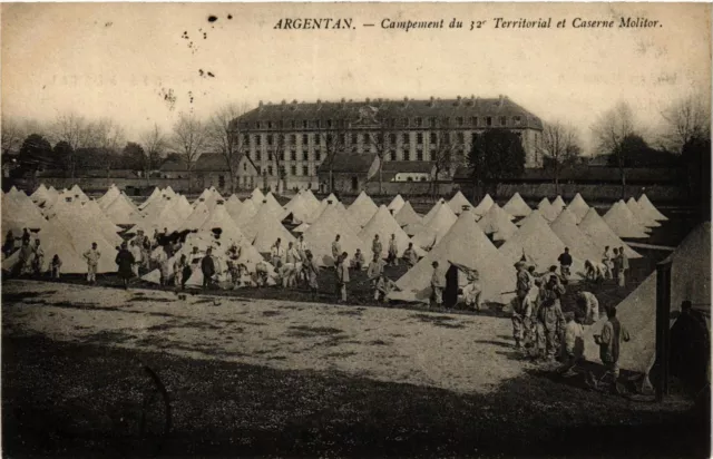 CPA ARGENTAN - Campement du 32* Territorial et Caserne Molitor (435553)