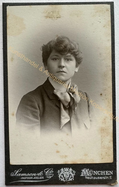 Portraits photographiques avec raquettes et volants (1860-1921) - La Vie du Volant