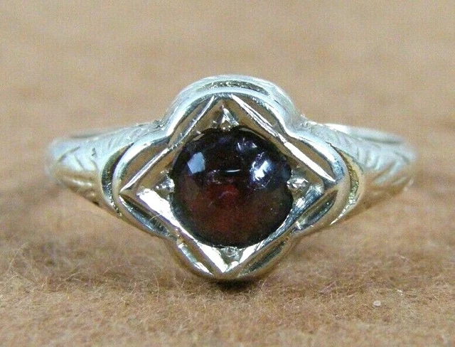 Antique Victorian 14K Gold Art Deco Nouveau Red Ruby Gemstone Ring size 7