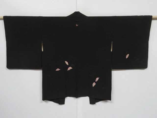 0424N02z610 Vintage Japanese Kimono Silk HAORI Black Plants