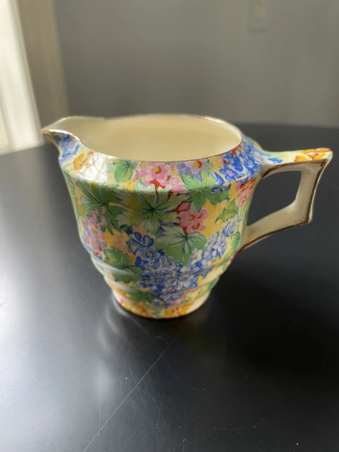 Vintage Royal Winton Grimwades Somerset creamer - Jacobean style (2 7/8 in)