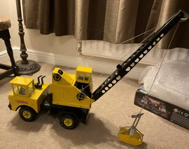 Vintage Mighty Tonka Crane #3940. Excellent Condition