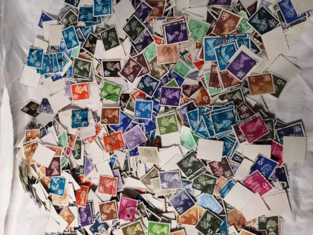 GB REGIONALS ACCUMULATION  40gm  STAMPS USED GREAT SORTING BAGFULL UNCHECKED