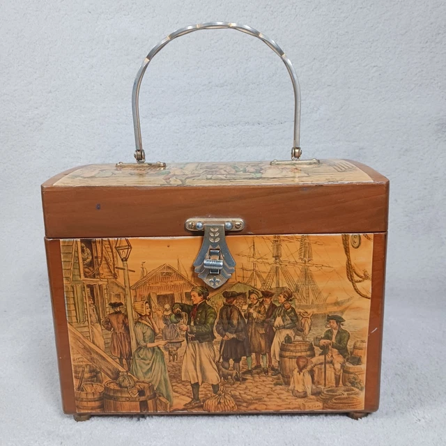 BEAUTIFUL VINTAGE WOOD  DECOUPAGE HAND MADE BAG Unbranded 19th Century Images