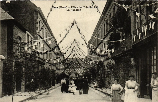 Carte Postale Ancienne Flers - Fêtes Du 17 Juillet 1910, Rue Blin