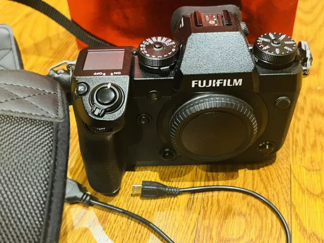 Fujifilm X-H1 Mirrorless Digital Camera Body Only - Black