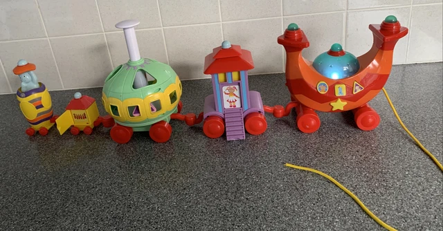 Cbeebies Pull CBEEBIES IN THE Night Garden Musical Activity Ninky Nonk Pull Along ...