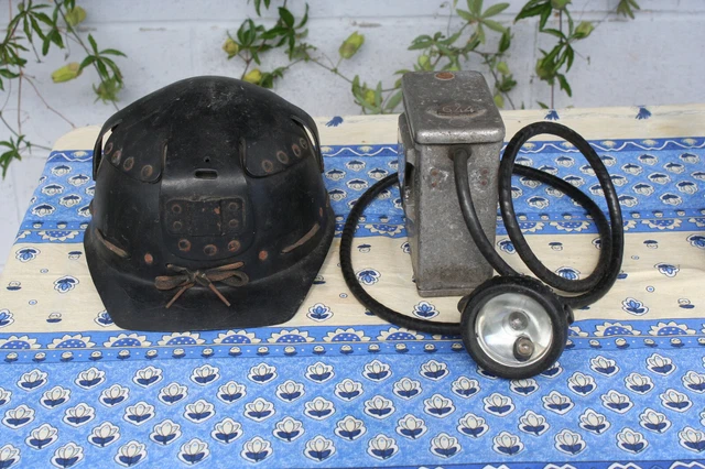 Ancienne Carcasse De Lampe De Mineur Anglaise - Objet De Collection - Occasion