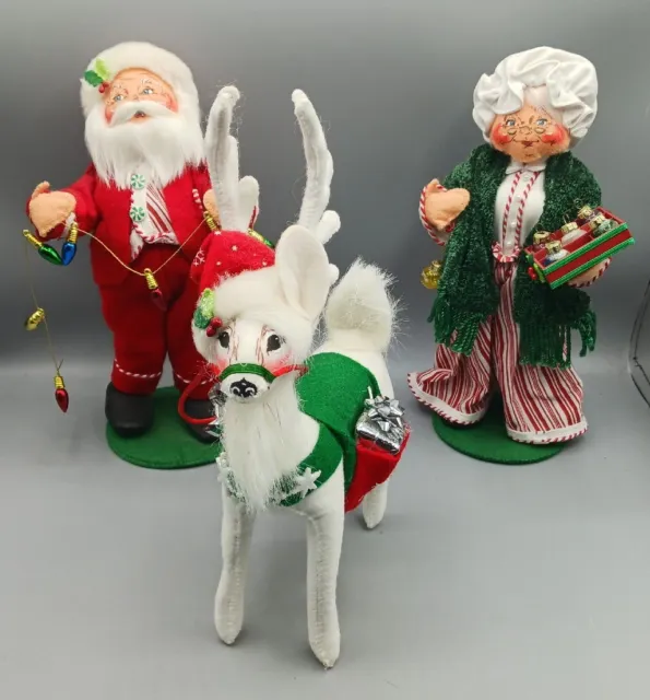 Annalee Santa Doll 10" & Mrs.Claus Christmas Decorating w 2007 White Reindeer