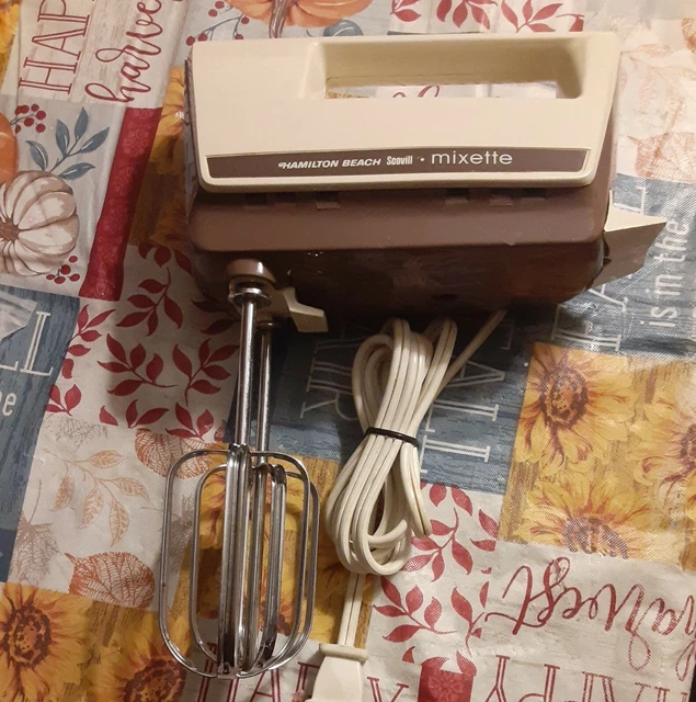 VINTAGE HAMILTON BEACH Scovill Mixette Hand Mixer Beige Brown 3 Speed