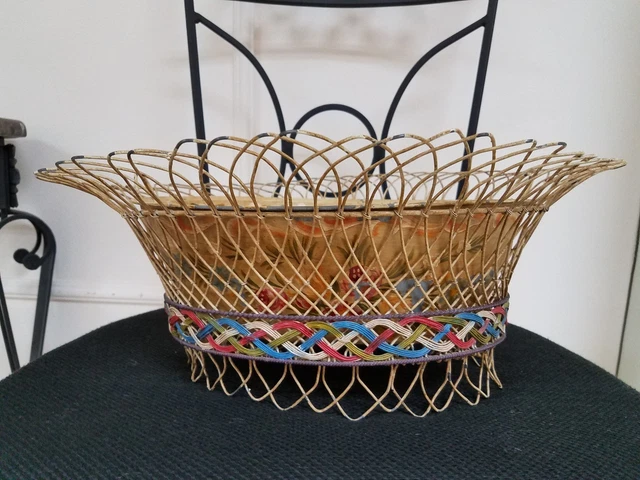 UANYEMON Blue And White Ceramic Fruit Bowl For Kitchen Counter,Decorative Pedestal Bowl For Table Countertop,Large Footed Serving Bowl,Large Fruits Basket