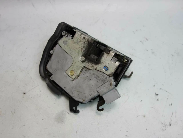 BMW E46 2dr Cpe Vert Right Front Door Latch w/ Actuator 2001-2006 9/00+ OEM USED